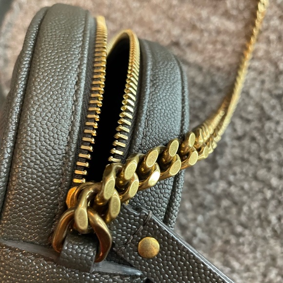 SOLD! Saint Laurent Vinyle Round Camera Bag in Dark Gray - Picture 5 of 6